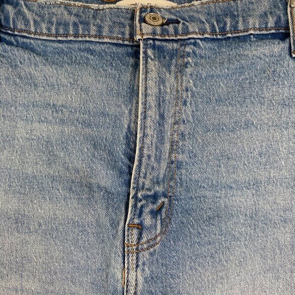 Abercrombie & Fitch Denim The Mom Shorts Size 35/20 High Rise Distressed SS-1508 - Picture 3 of 7